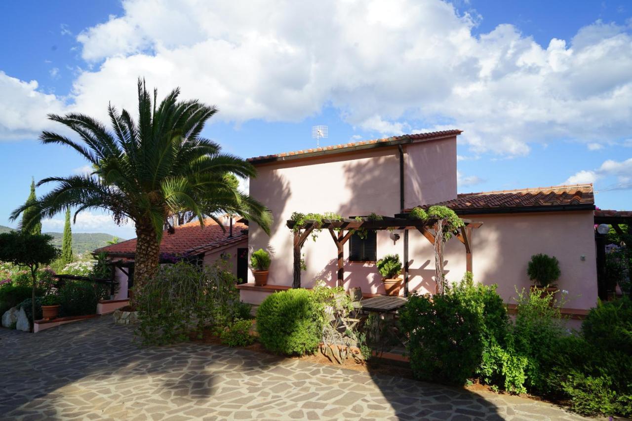 Studio-Appartment In Landhaus Mit Meerblick Porto Azzurro Exteriér fotografie